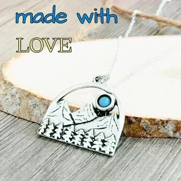 Turquoise Western necklace mountain pendant country jewelry - Picture 7 of 10